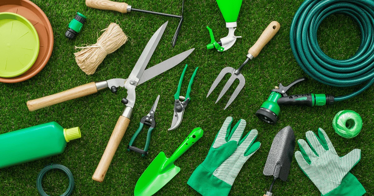 Best Gardening Tools Names with Pictures and Their Uses